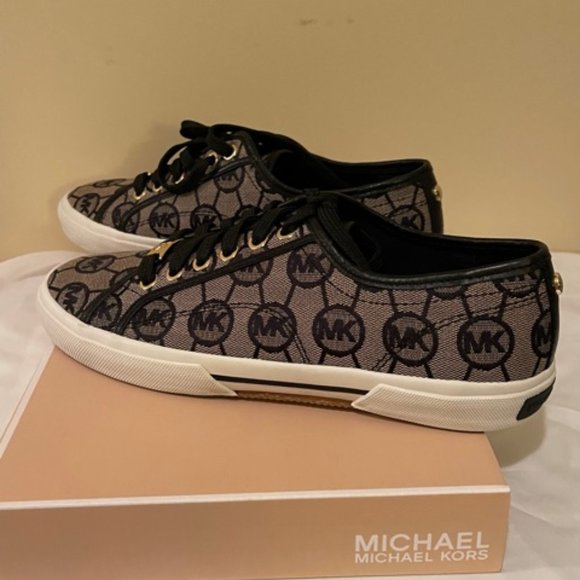 Women's Michael Kors Monogram Shoes - Picture 2 of 4